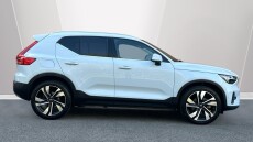 Volvo XC40 2.0 B4P Ultra Dark 5dr Auto Petrol Estate